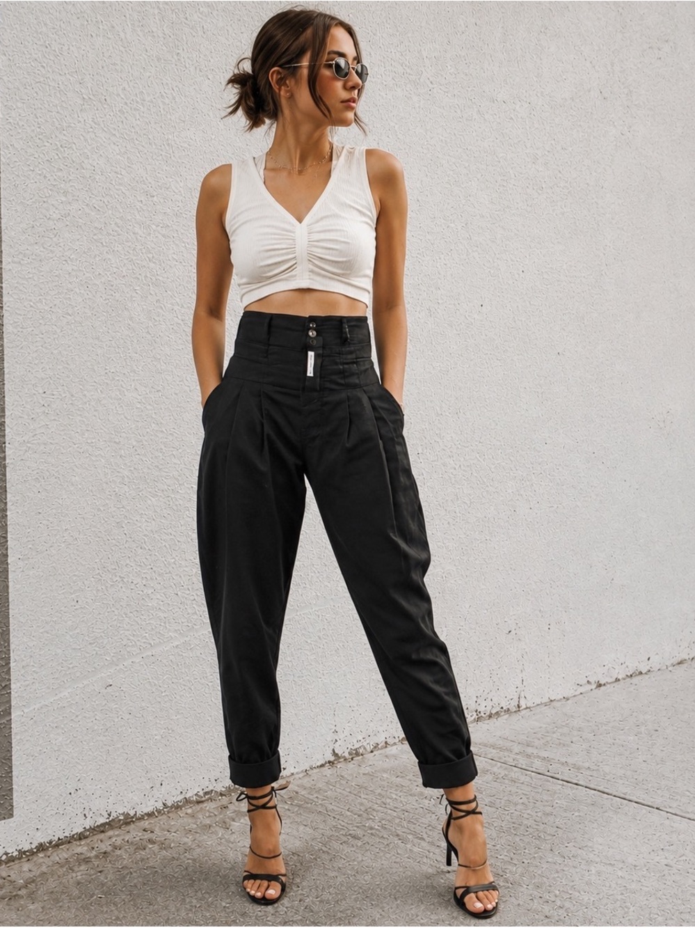 Z Cavaricci Vintage Black High Rise Pleated Tapered Pants 28 USA